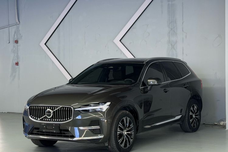 Used Volvo XC60 2022 B5 4x4 Smart Luxury Edition