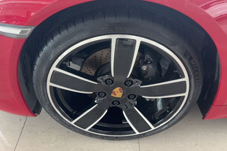 Used Porsche 718 2018 Cayman 2.0T
