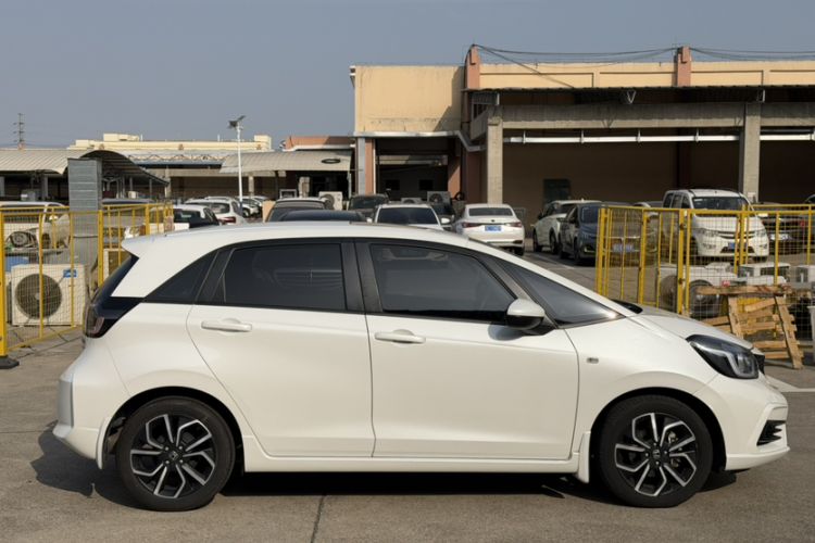 Used Honda LIFE 2021 1.5L CVT SPO-SS Dynamic Edition