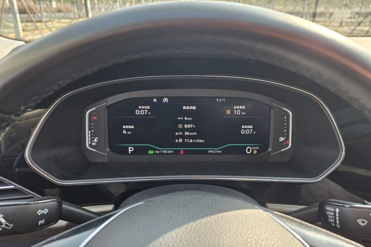 Used Volkswagen Passat 2020 330TSI Luxury Edition China VI
