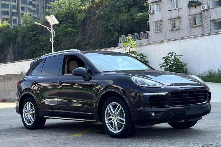 Used Porsche Cayenne 2016 Cayenne Platinum Edition 3.0T
