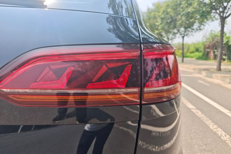 Used Volkswagen Touareg 2020 3.0 TSI Luxury Edition China VI
