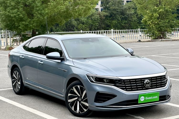 Used Volkswagen Passat 2022 330TSI Luxury Edition
