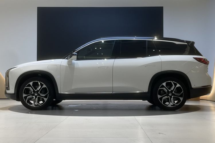 Used Nio ES8 2020 580 km Range Signature Edition Six-Seater Version
