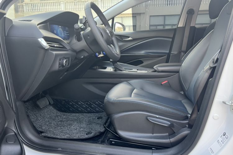 Used Buick Velite 6 2024 450km Range Commuter Version