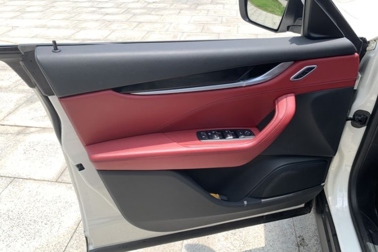 Used Maserati Levante 2018 3.0T Classic Edition
