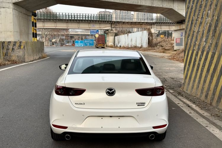 Used Mazda Mazda 3 Axela 2023 2.0L Automatic ZhiXuan Edition
