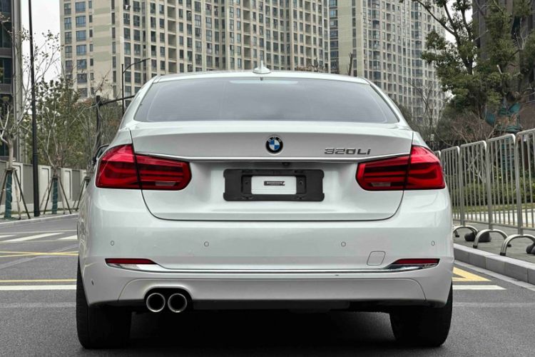 Used BMW 3 Series 2018 320Li Leading Luxury Package
