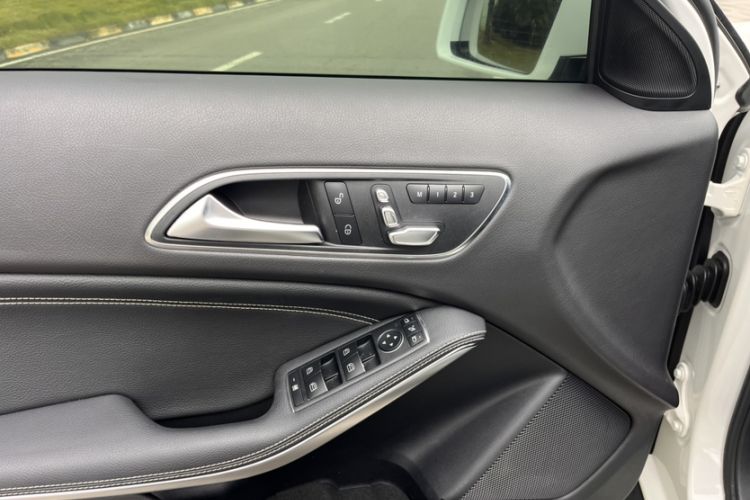 Used Mercedes-Benz GLA 2018 GLA 200 Fashion Model