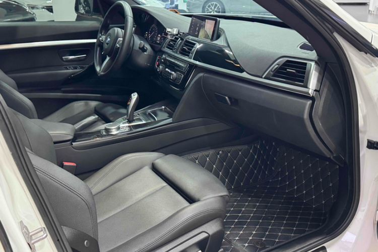 Used BMW 3 Series GT 2020 320i M Sport Package