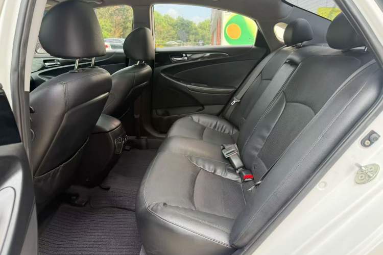 Used Hyundai Sonata 2013 2.4L Automatic Leading Edition China V Standard