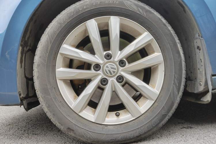 Used Volkswagen Touran 2016 Volkswagen Touran L 280TSI DSG Comfort Edition
