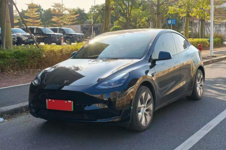 Used Tesla Model Y 2022 Rear-Wheel-Drive Version