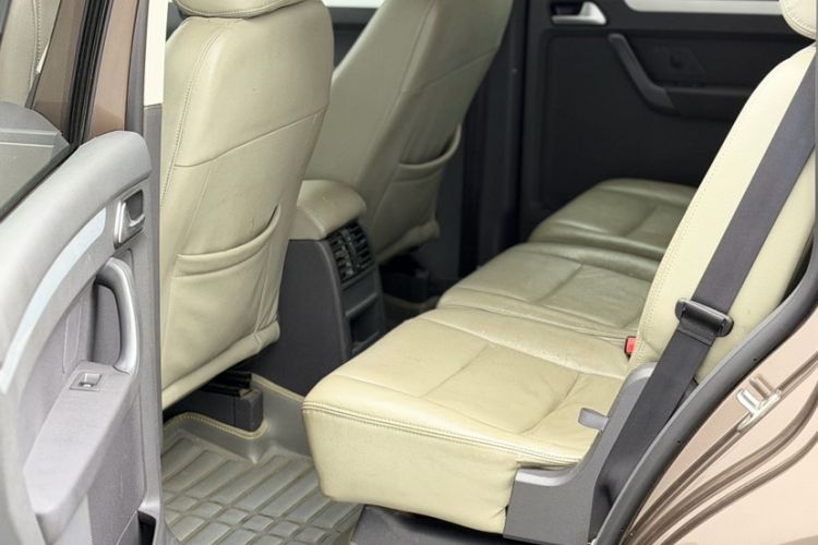 Used Volkswagen Touran 2013 1.4T Manual Fashion Edition 5 Seats
