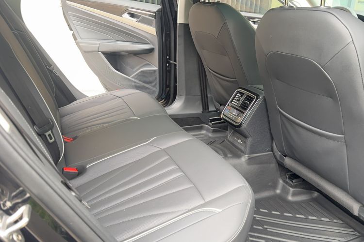 Used Volkswagen Passat 2024 330TSI Elite Edition
