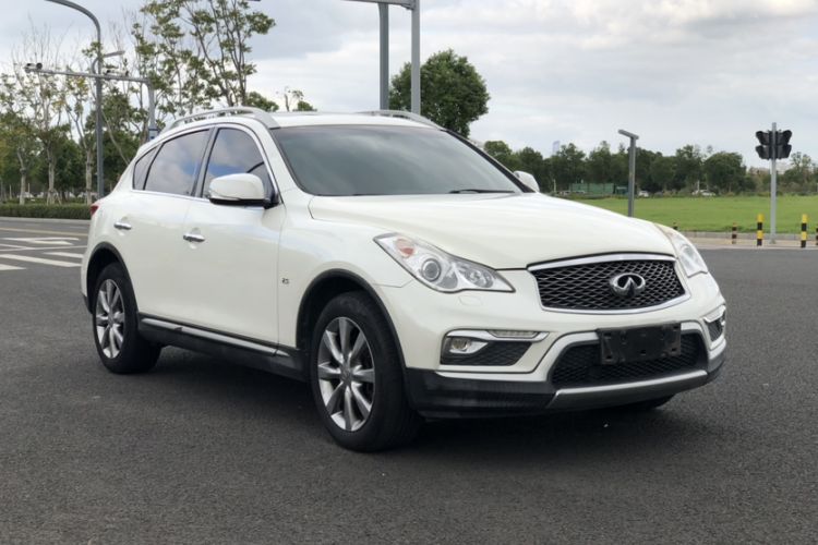 Used Infiniti QX50 2015 2.5L Comfort Edition