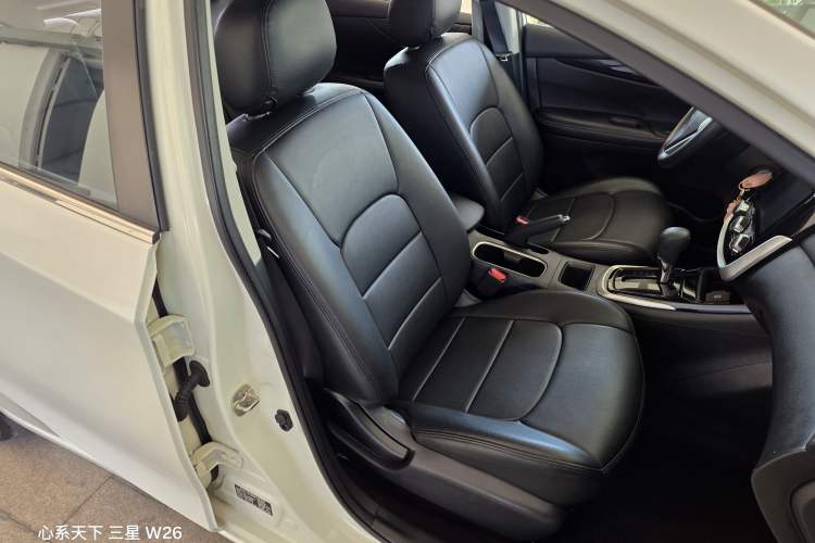 Used Nissan Tiida 2020 1.6L CVT Cool Edition
