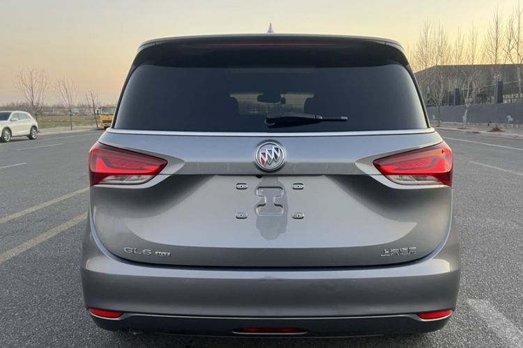 Used Buick GL6 2018 18T 6-Seater Prestige Model
