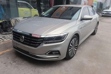 Used Volkswagen Passat 2019 330TSI Luxury Edition China VI Standard