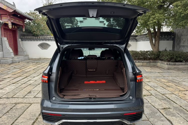 Used Geely Auto Monjaro L 2024 2.0TD High-Power Automatic Two-Wheel Drive Yunqi Version