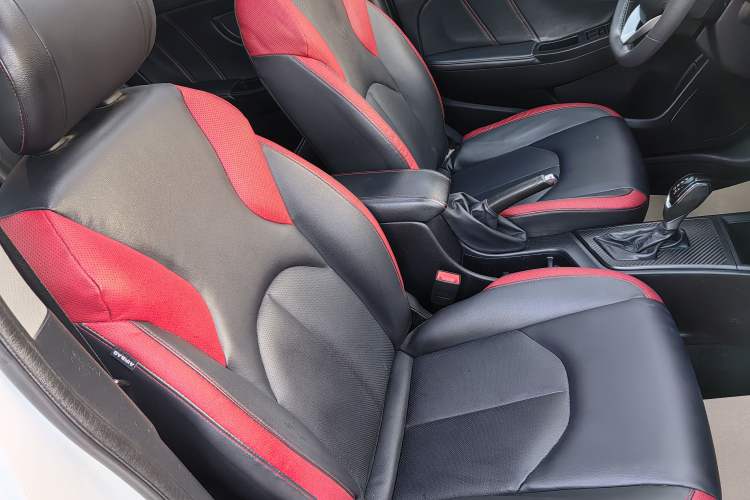 Used Luxgen U5 SUV 2017 1.6L CVT Jazz Edition