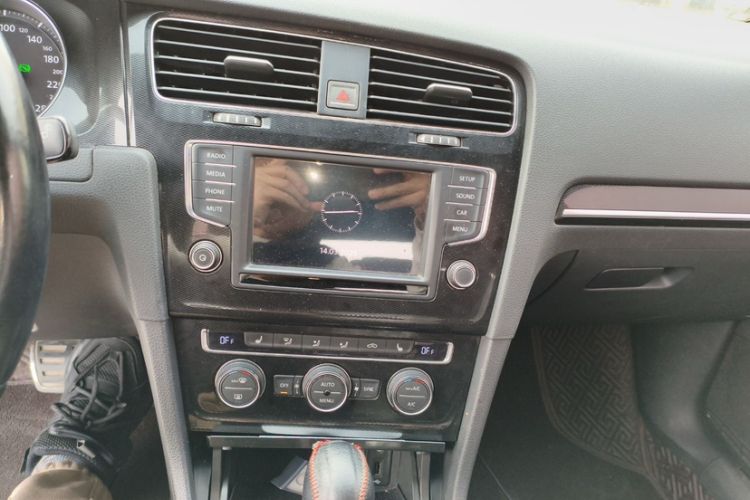 Used  Compass 2020 220T Automatic Elite Edition
