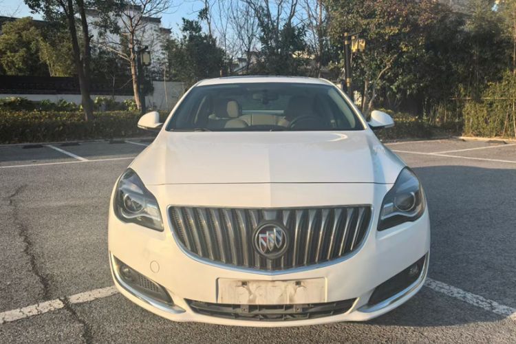 Used Buick Regal 2015 2.0L Leading Fashion Edition
