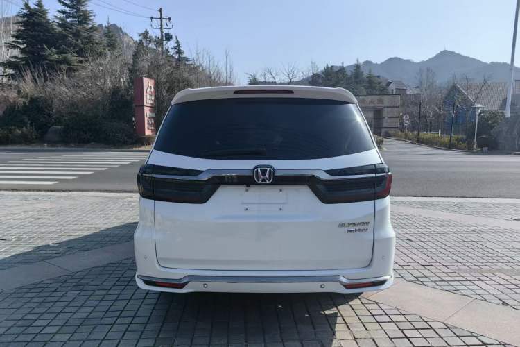 Used Honda Elysion 2022 2.0L eHEV Luxury Edition