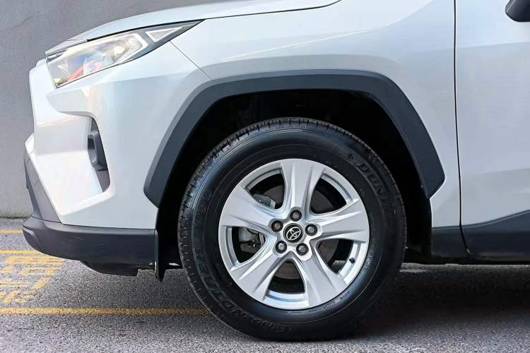 Used Toyota RAV4 2023 2.0L CVT Two-Wheel Drive Urban Edition
