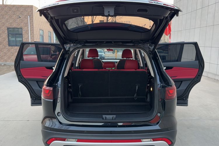 Used Sinotruk VGV U75PLUS 2021 2.0 TGDI Fun-Seeking Mountain Edition 7 Seats
