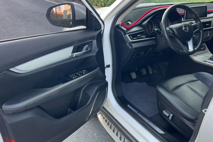 Used Hanteng X5 2018 1.5T Manual Luxury Edition
