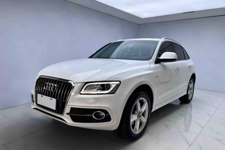 Used Audi Q5 2017 Plus 40 TFSI Ambition Model