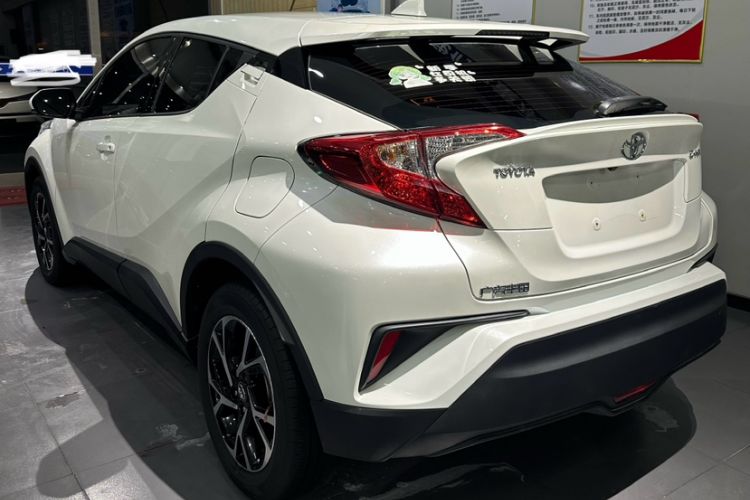 Used Toyota C-HR 2020 2.0L Leading Edition
