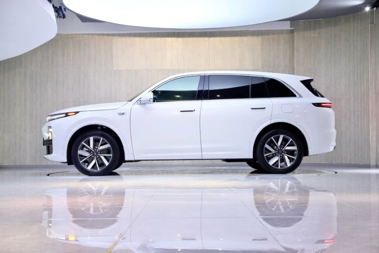 Used Li Auto L7 2023 Air model
