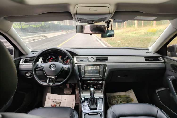 Used Volkswagen Passat 2017 280TSI DSG Luxury Edition