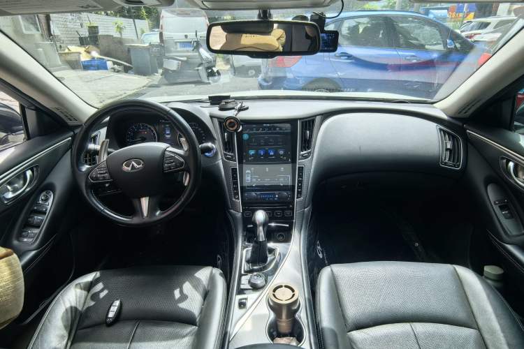 Used Infiniti Q50L 2016 2.0T Enjoyment Edition