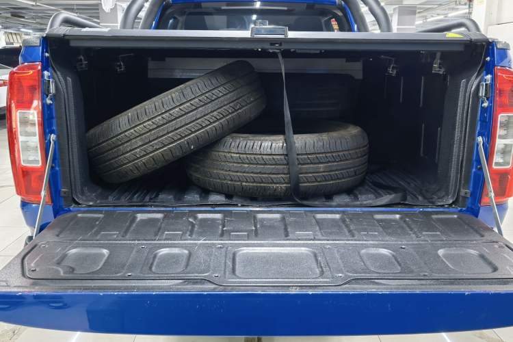 Used Great Wall Poer 2021 2.0T Commercial Version Automatic Diesel 4x4 Elite Long-Box GW4D20M