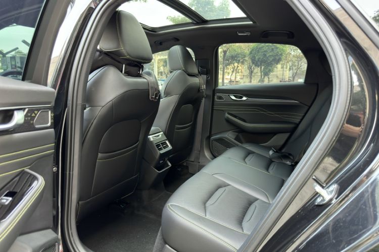 Used Geely Auto Preface 2023 1.5TD Fuyao Version
