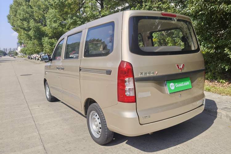 Used Wuling Hongguang V 2022 1.5L Jingqu Version Hydraulic Power Steering LAR
