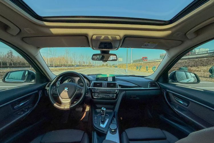 Used BMW 3 Series 2019 320Li Fashion Model
