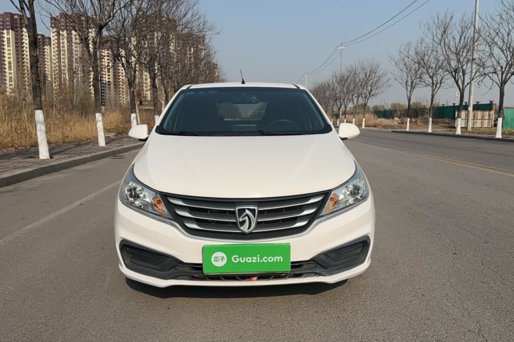 Used Baojun 310 2016 1.2L manual Comfort trim level
