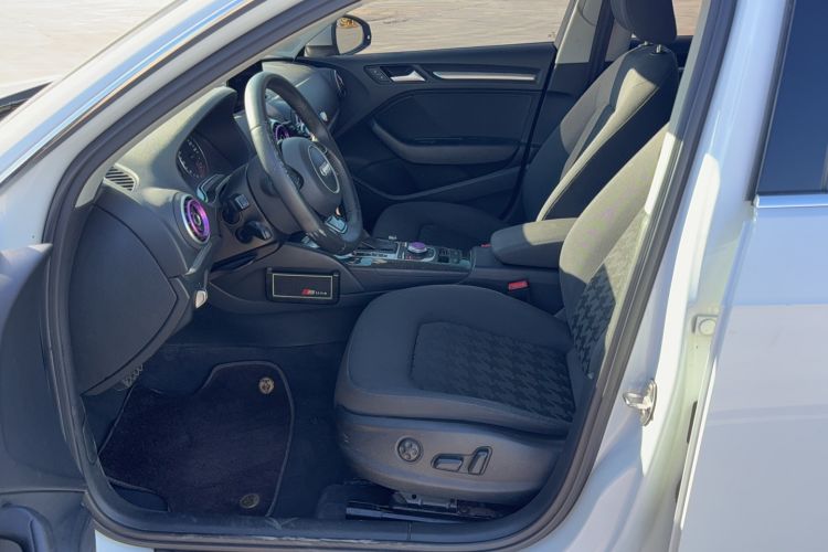 Used Audi A3 2015 Sportback 35 TFSI Millionth Anniversary Intelligent Leading Model
