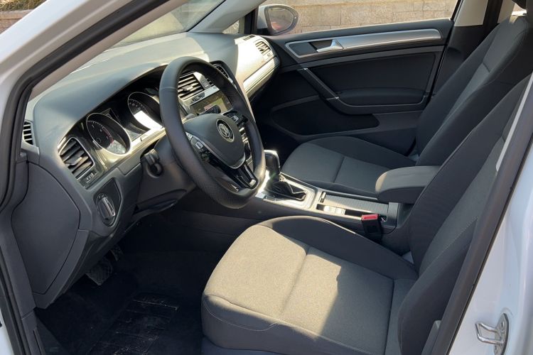 Used Volkswagen Golf 2020 200TSI DSG Comfortable and Ambitious Edition