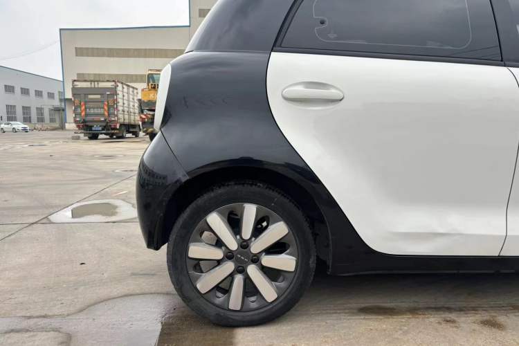 Used ORA Black Cat 2021 351 km Standard Version
