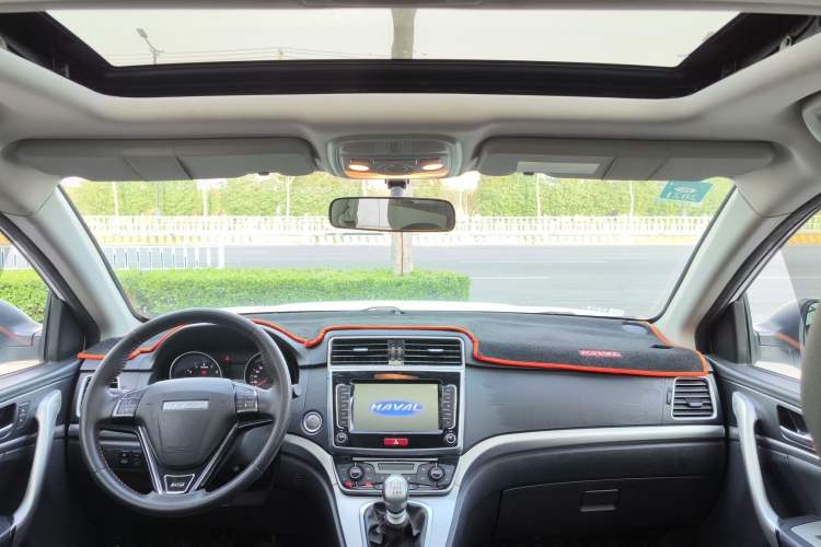 Used Haval M6 2019 1.5T Manual Two-Wheel Drive Elite Version China VI Standard
