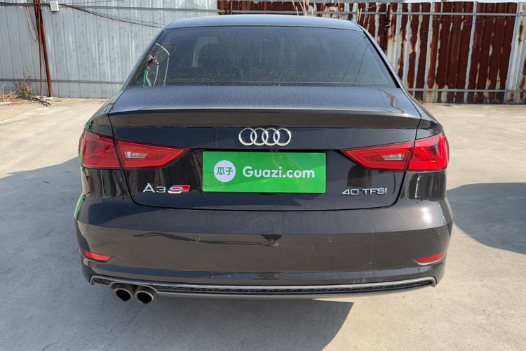 Used Audi A3 2014 Limousine 40 TFSI S line Comfort Model
