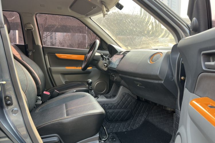 Used Suzuki Swift 2016 1.5L Manual Fashion Edition Cool Play Version