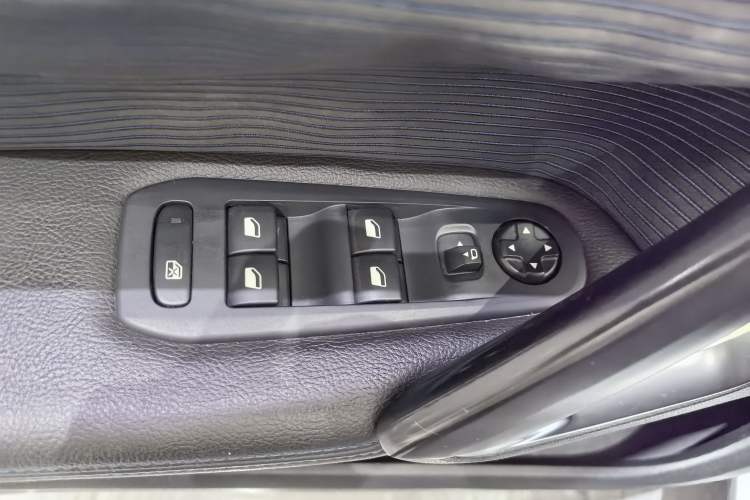 Used Peugeot 308 2016 350THP Automatic Prestige Edition