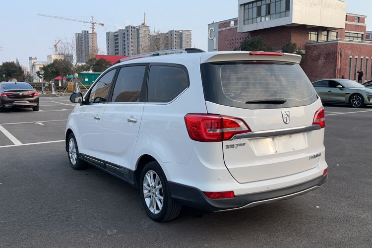 Used Baojun 730 2016 1.5L Manual Comfort Version 7 Seats China V Emission Standard