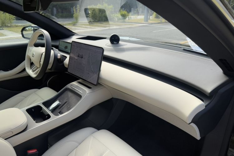 Used Nio ET5T 2025 75 kWh Touring
